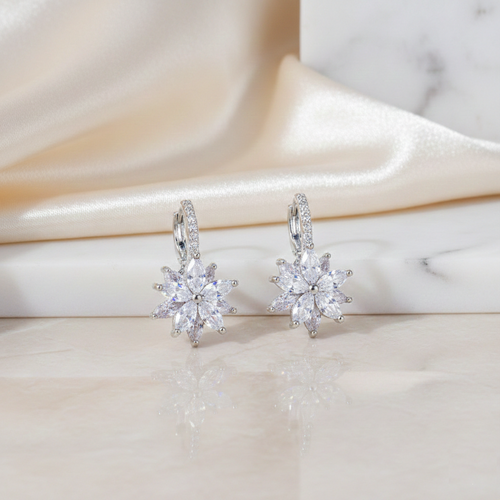 Blossom Earrings White